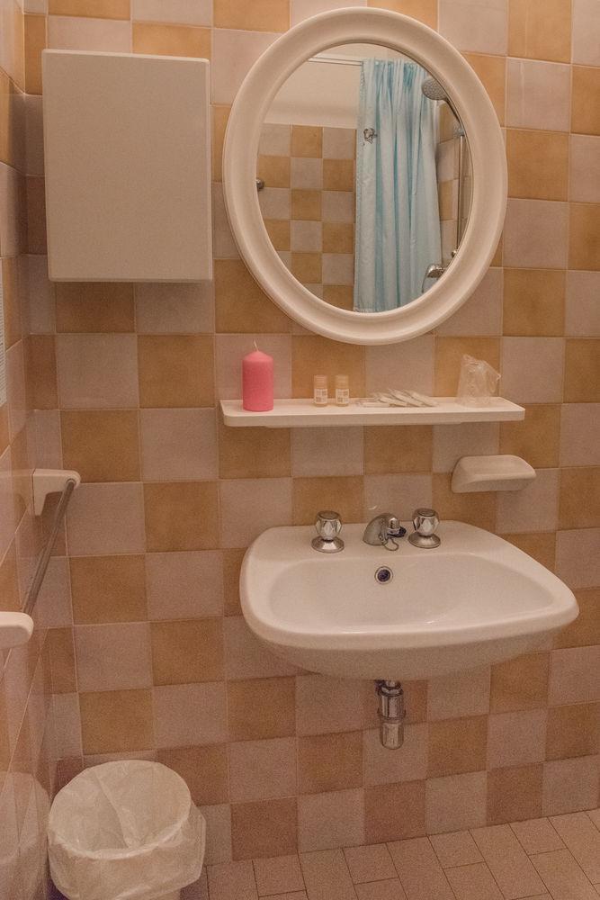 Hotel Mirage Bellaria-Igea Marina Dış mekan fotoğraf