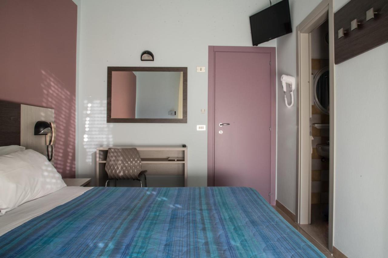 Hotel Mirage Bellaria-Igea Marina Dış mekan fotoğraf